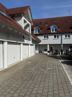Großzügige renovierte 5-Zimmer-Maisonette Wohnung