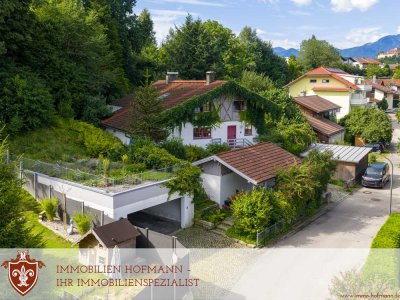*** Einfamilienhaus mit Einliegerbereich und großem Garten in ruhiger Lage ***