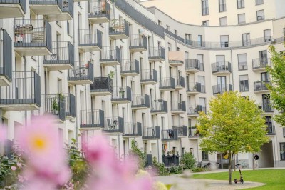 neuwertige, moderne 3-Zi.-Wohnung m. Wintergarten & Balkon * familiengeeignet * 84 m² * Baujahr 2020