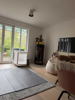 Charmantes Reihenmittelhaus fußläufig Angerlohe mit 5 Zimmern in München-Untermenzing