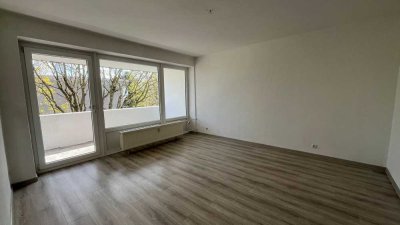 4 Zimmerwohnung mit Blick ins Grüne, Balkon und Gäste WC
