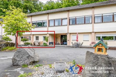 Moderne Eigentumswohnung im Erdgeschoss mit Garage in Hohenfels-Essingen