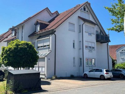 helle 3-Zi-Whg. mit Einbauküche und Balkon in Memmelsdorf OT Lichteneiche, schöne Wohngegend