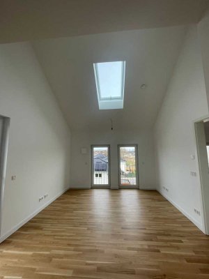 2-Zimmer-Wohnung mit Dachterrasse und Einbauküche (ABSCHLAG)