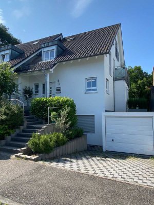 Haus in Baden- Baden, zentrale und herrliche Waldrandlage mit gehobener Ausstattung