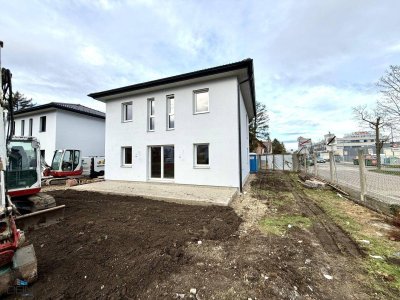 NEU! TRAUMHAFTES 4 ZIMMER EINZELHAUS MIT EIGENGARTEN UND GARAGE NÄHE KAUFPARK VÖSENDORF!