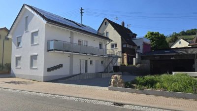 nach Kernsanierung: 2,5-Zimmer-Erdgeschosswohnung in Östringen-Tiefenbach