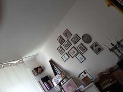 Geschmackvolle 1-Raum-Wohnung mit Balkon und EBK in München Neuhausen