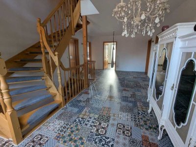 Großzügige 5-Zimmer-Wohnung mit 2 Balkons in Radeberg