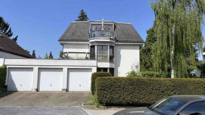 attraktive Wohnung in kleiner Stadtvilla