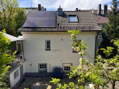 Wohnung als Häuschen mit Terrasse und Garten in privater, zweiter Reihe