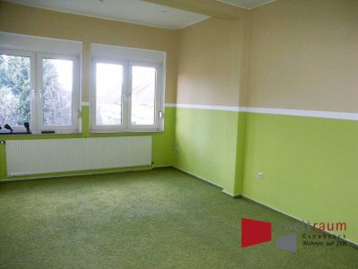 Schölerberg, helle geräumige 4 Zimmer Wohnung.