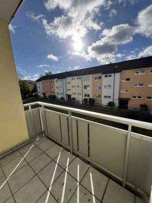 2-Zimmer-Wohnung mit Balkon und Einbauküche in Göppingen-Ursenwang