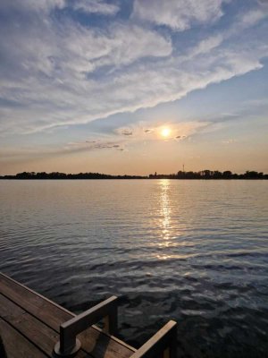 Unikates Wohnschiff/Hausboot mit Rooftop-Terrasse & Kamin | Wohnen & Arbeiten auf dem Wasser