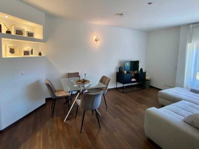 Schöne und modernisierte 2-Zimmer-EG-Wohnung mit Terrasse und EBK in Erzhausen