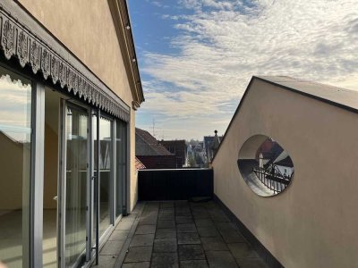 Exklusive altersgerechte Penthouse-Whg. mit Dachterrasse im Herzen von Ehingen