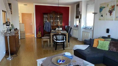 4-Zimmer-Terrassenwohnung mit Balkon und EBK in Heiningen
