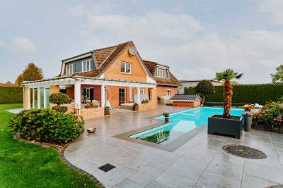 Sehr großzügiges Einfamilienhaus mit Pool in Tespe