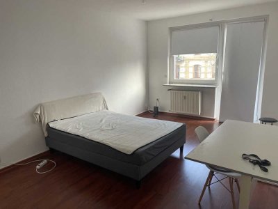 3-Zimmer Wohnung / Westend Frankfurt