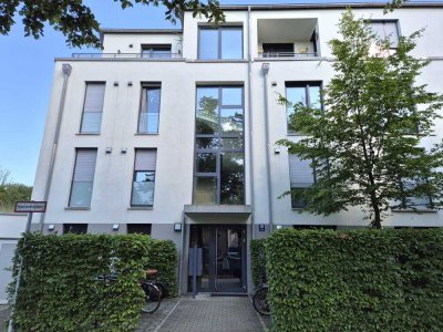 Solln: Moderne 3-Zimmer-Wohnung mit Balkon