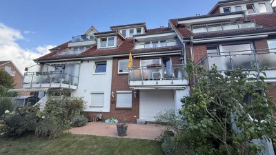 Elegante 2,5 Zimmer 
Erdgeschoss - Wohnung mit Terrasse & Garten
(begrenzte Mietzeit 2,5 Jahre)