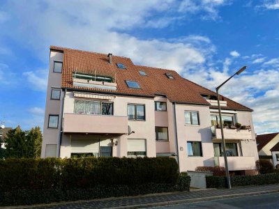 Sonnige 2-Zi.-Wohnung mit Dachterrasse