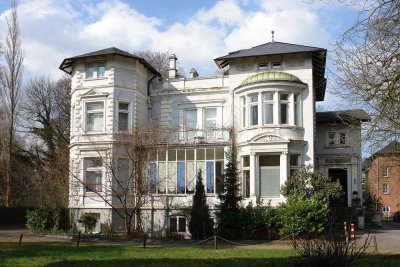 Wohnen oder Arbeiten in der "Lahusen-Villa"