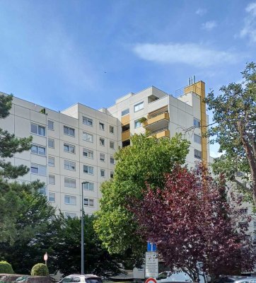 Freie Wohnung in Stuttgart Giebel