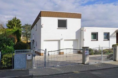 Modernes, kleines Haus mit EBK und Garage in begehrter Lage | WAGNER IMMOBILIEN