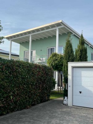 Freistehendes Einfamilienhaus – neuwertig und modern