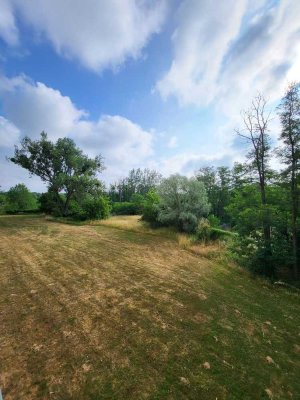 Erstbezug nach Sanierung - 4-RW - Balkon - Bad mit Wanne - Aufzug - PKW-Stellplatz