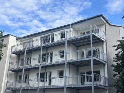Exklusive 2-Zimmer-Wohnung mit Balkon und  Garten, Nähe Hbf – sanierte Energieeffizienz A
