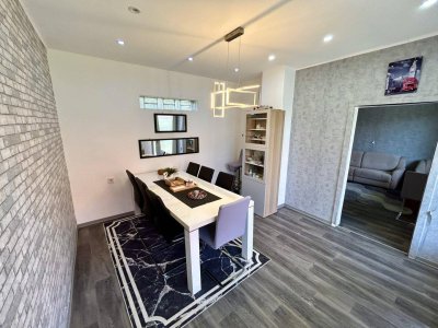 ***EINFAMILIENHAUS IN SCHATTENDORF - MIT GROßEM HOF UND ERWEITERBAREM DACHBODEN***