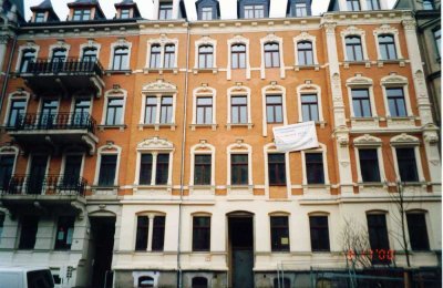 Freundliche 2-Zimmer-DG-Wohnung mit Balkon und EBK in Chemnitz