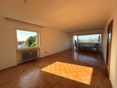 4 Minuten zur Uniklinik: frisch renovierte 3-Zimmer-Wohnung mit Südbalkon in Augsburg-Kriegshaber