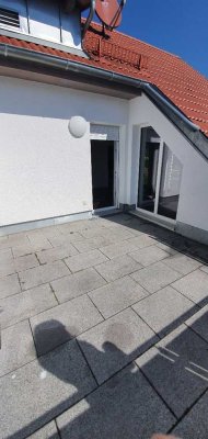 Traumhafte 1,5 Zimmer Dachgeschosswohnung mit Dachterrasse