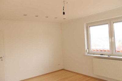 Attraktive und gepflegte 3-Zimmer-Wohnung mit Balkon und Einbauküche in Donaueschingen