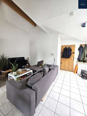 +Zentral gelegenes WG-Zimmer mit gemeinschaftlicher Bad-/Küchennutzung in LB-Sonnenberg+