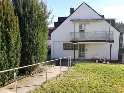 4 Zimmer Whg. in Musberg mit großem überdachtem Balkon in 2 Familienhaus