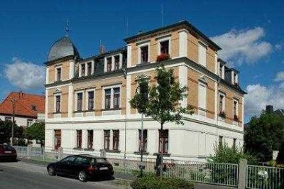 Großzügige 3-Raum-Wohnung mit Gäste-WC in ruhige Lage!