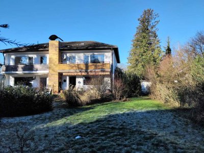 **Freie, teilren. DHH in Mü.- Aubing/ Lochhausen mit Doppel- Garage und Südgarten in ruhiger Lage**