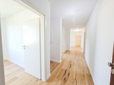 Zeitlose Eleganz: Sanierte 4-Raum-Wohnung mit durchdachtem Grundriss & Balkon in Meerbusch-Büderich