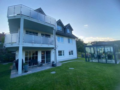 Zwei- bis Dreifamilienhaus in sehr gutem Zustand in aussichtsreicher Lage in Schalksmühle