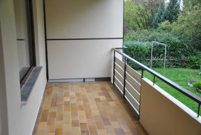 Teilmöbl. 1-Zi.-Wohnung mit Balkon, Garten, Küchenzeile, Stellplatz