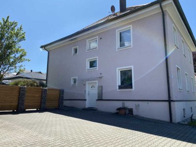 Schöne 4-Zimmer-Wohnung mit Balkon in Bodenwöhr