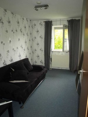 3,5 Zimmer EG Wohnung in Borken Großenenglis (nahe Fritzlar, Borken und Autobahn)