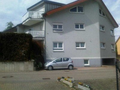 Helle und freundliche 3-Zimmer-DG-Wohnung mit EBK in Marxzell - Schielberg