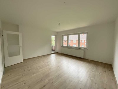Zentrumsnahe 3-Zimmer-Wohnung mit neuem Bad und Balkon in Aurich!