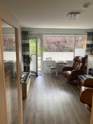 Helle 1,5-Zimmer-Wohnung mit EBK