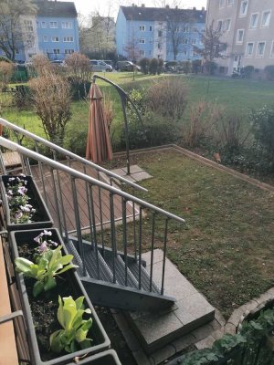 Kernsanierte 3 Zimmer Wohnung mit Garten